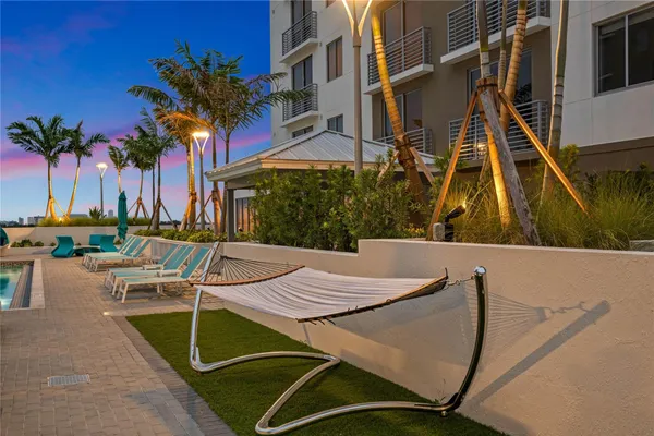 $3,600 | 200 Northeast 1st Avenue, Unit 105, Pompano Beach, FL 33060