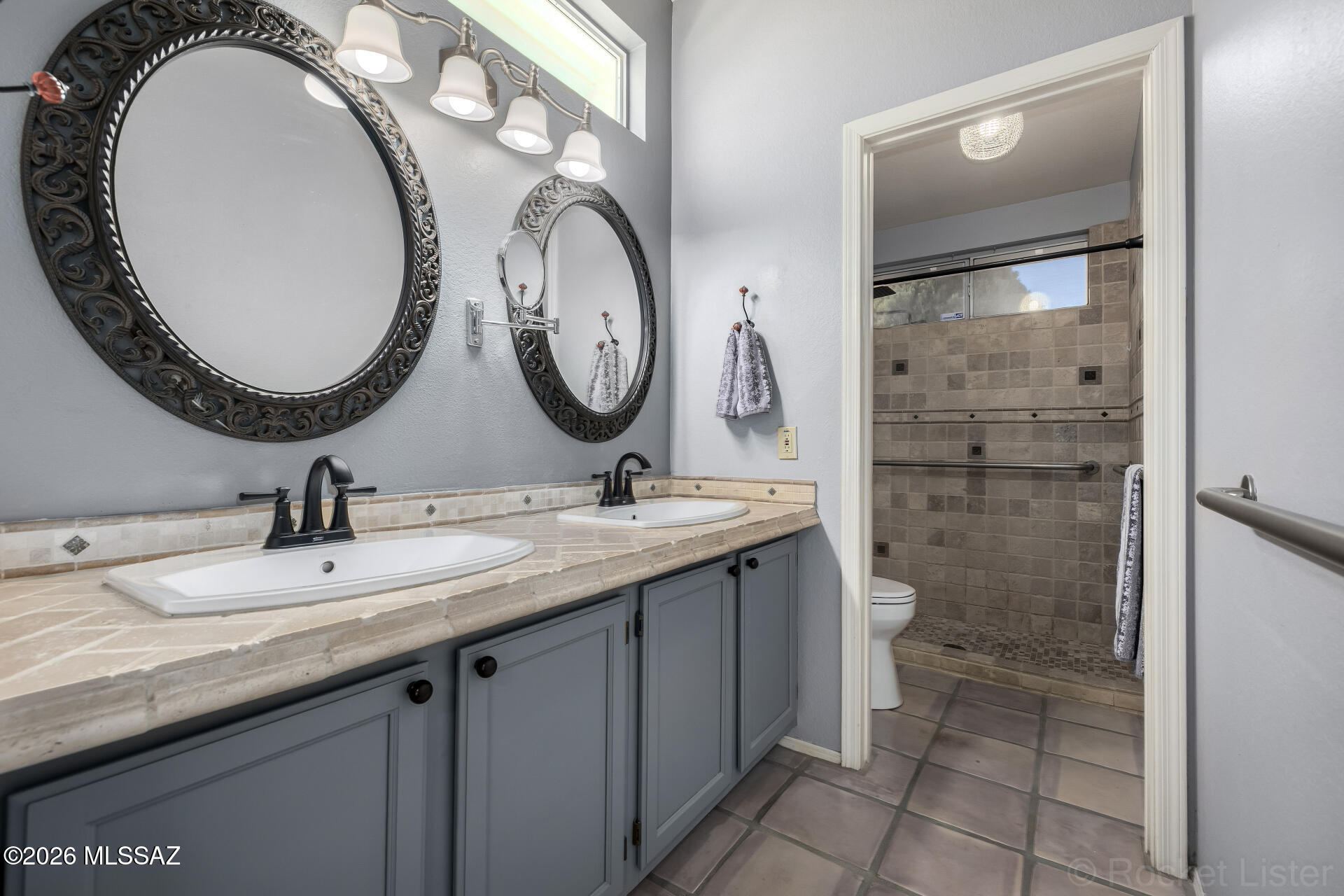 3523 West Sky Ridge Loop Tucson, AZ 85742 - Photo 14 of 35 primary bath