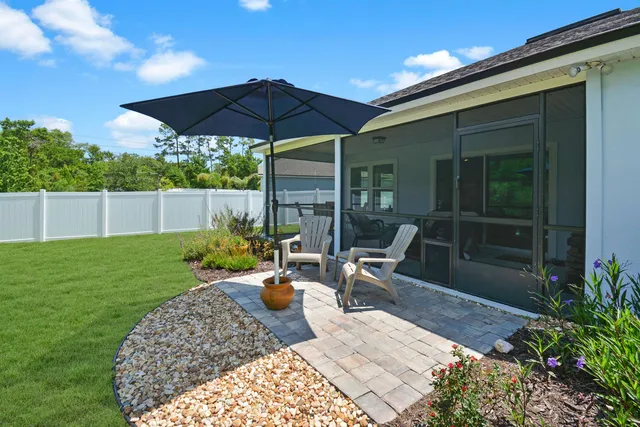 a view of outdoor space yard and patio