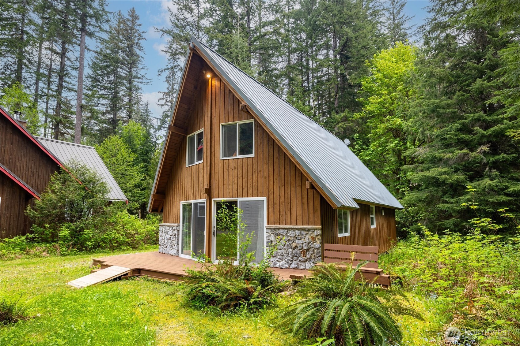6924 Baker Circle Deming, WA 98244 - Photo 4 of 40