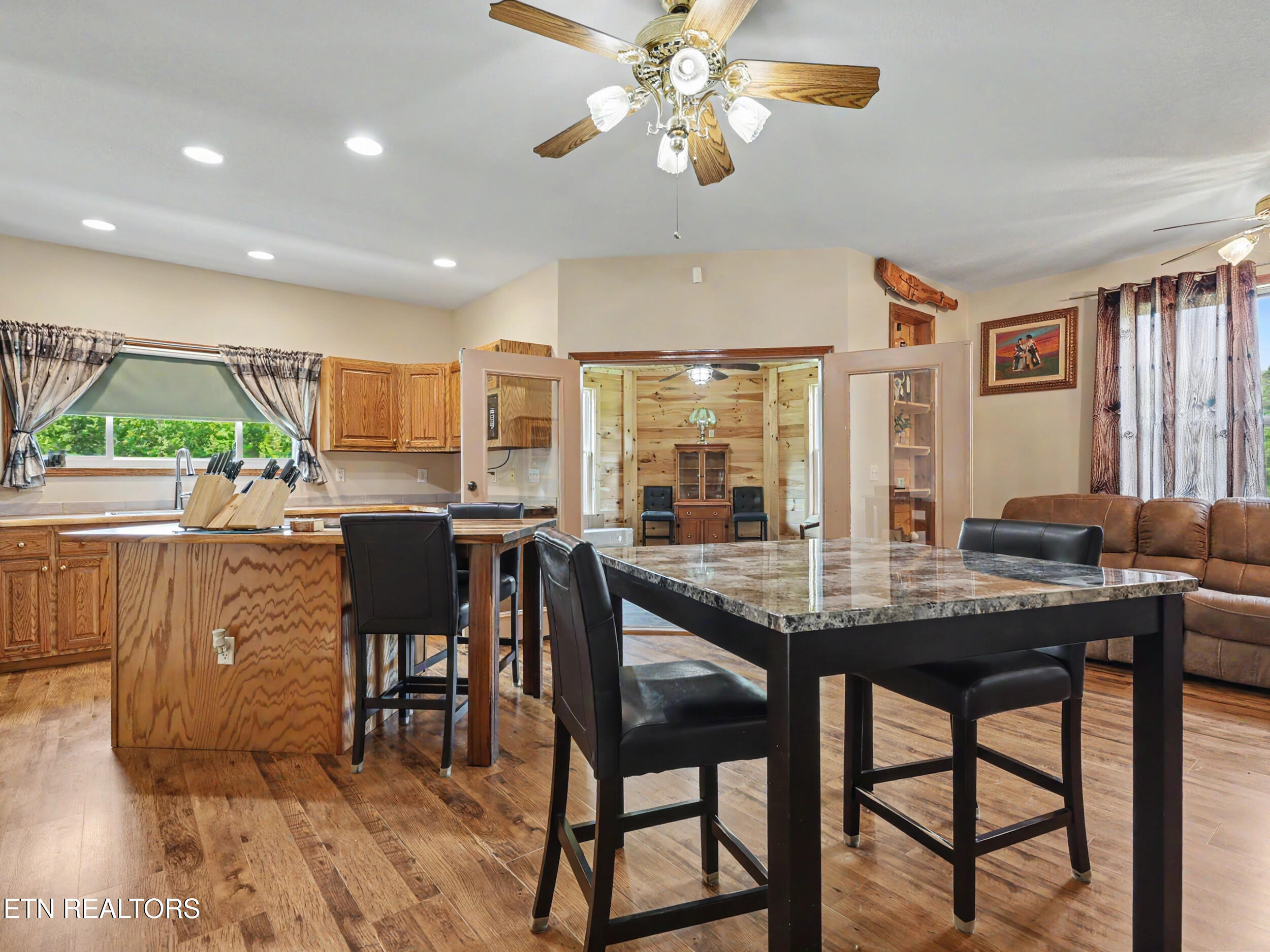 319 Oakmont Road Oneida, TN 37841 - Photo 19 of 49 15_img_1775