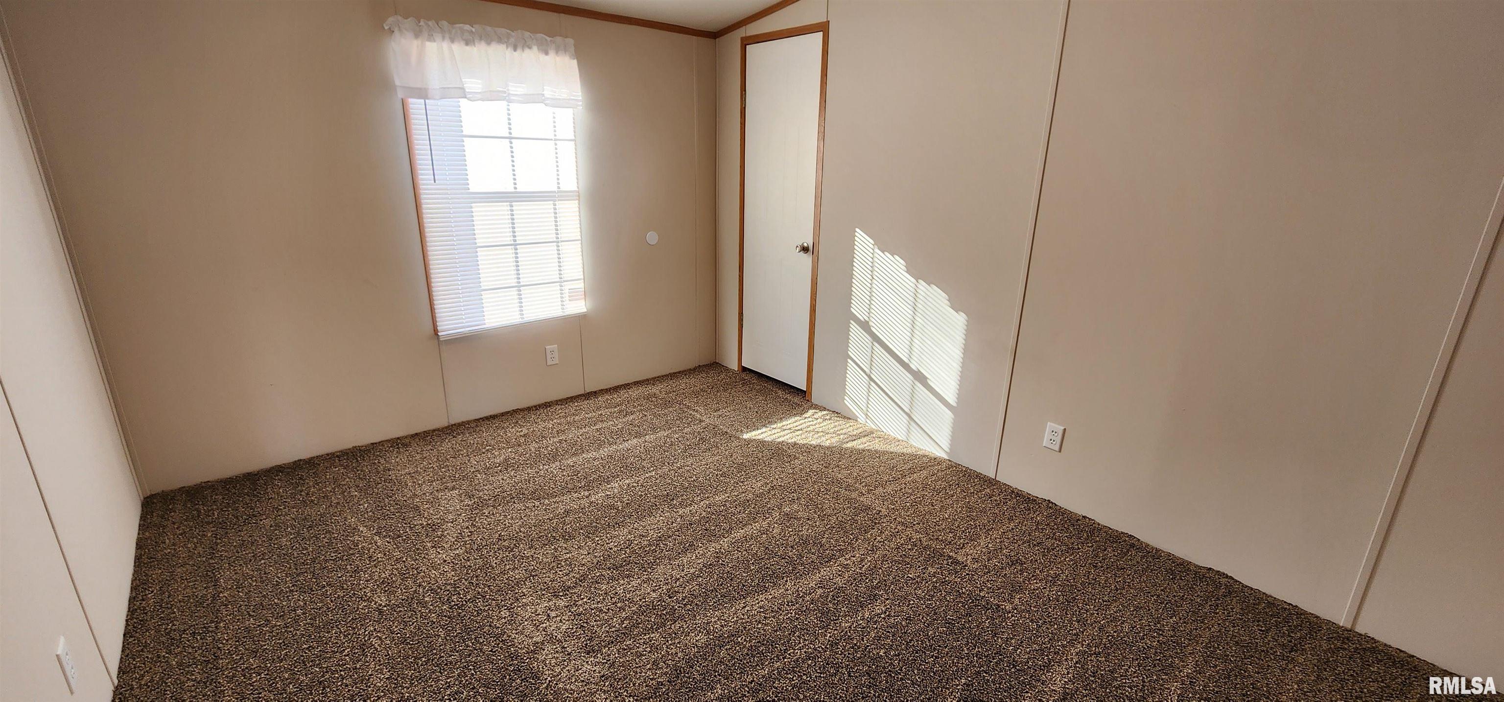 13477 Ruembler Crossing Road Benton, IL 62812 - Photo 32 of 37 Gallery Image 32