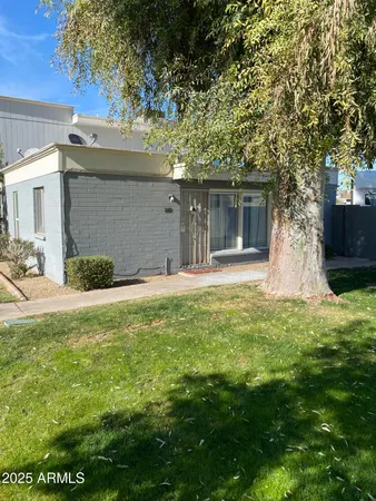 $169,000 | 2687 West Ocotillo Road, Phoenix, AZ 85017