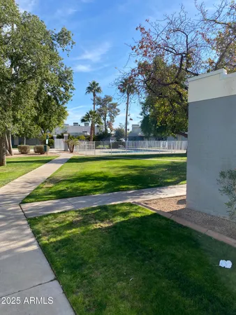 $169,000 | 2687 West Ocotillo Road, Phoenix, AZ 85017