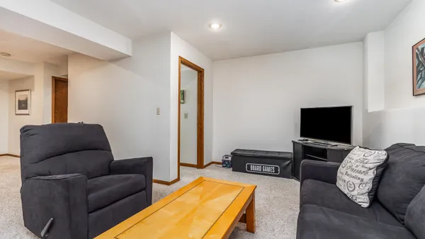 $539,900 | 1 Westview Lane, Galena, IL 61036