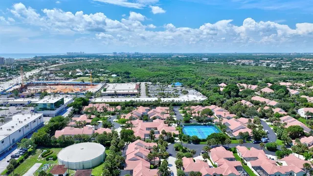 $3,950 | 705 Sea Oats Drive, Unit C4, Juno Beach, FL 33408