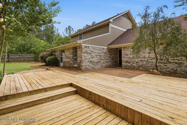 $249,000 | 4008 Big Oak Drive, Jackson, MS 39272
