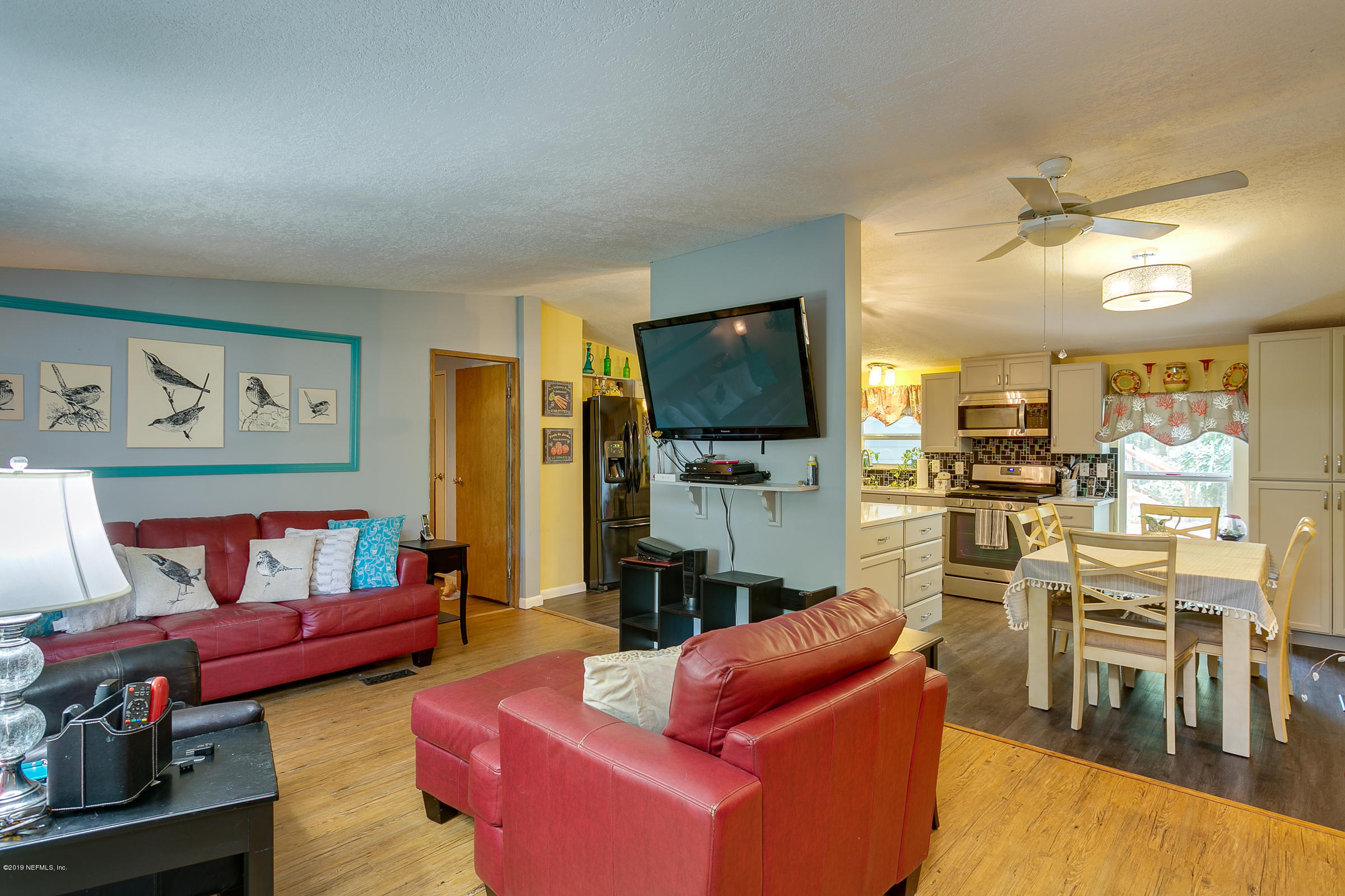 7536 Golf Street Keystone Heights, FL 32656 - Photo 6 of 28 Living Room - Dining Room