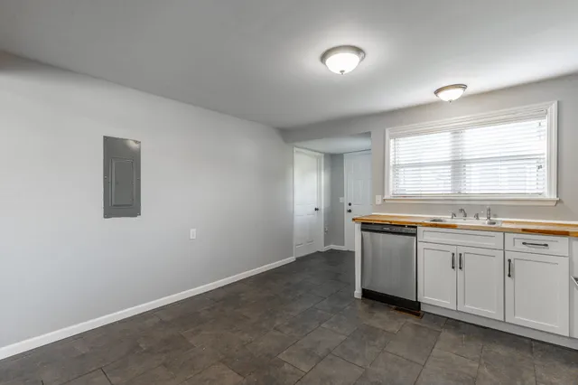 $234,500 | 1908 Cleveland Avenue, Chattanooga, TN 37404