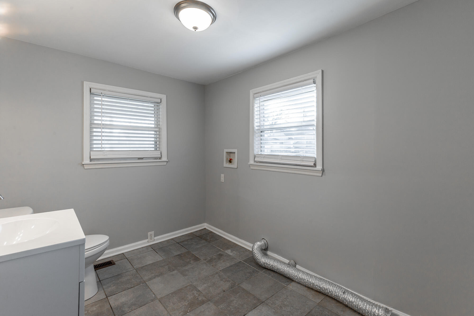 1908 Cleveland Avenue Chattanooga, TN 37404 - Photo 26 of 35 1908 Cleveland Avenue HD-30