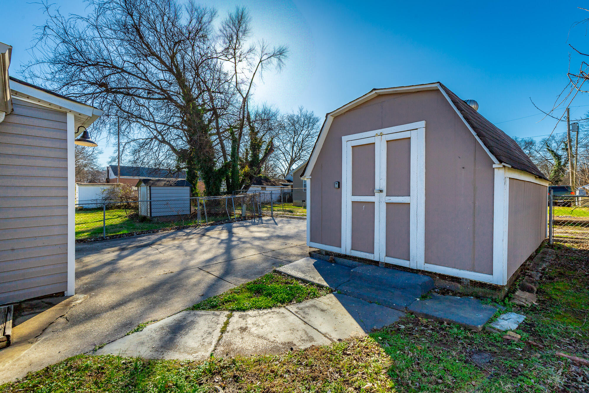 1908 Cleveland Avenue Chattanooga, TN 37404 - Photo 33 of 35 1908 Cleveland Avenue HD-44
