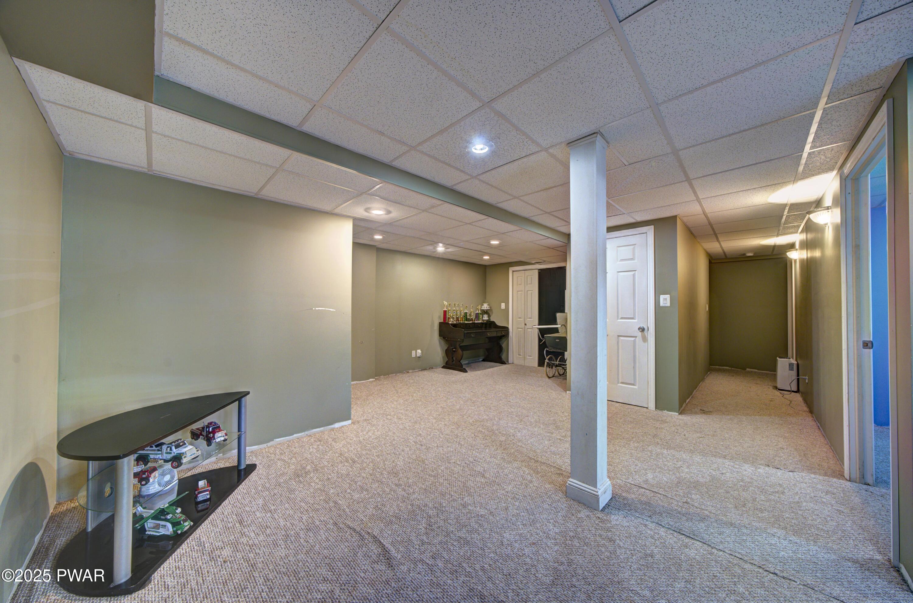 132 Spruce Road Tafton, PA 18464 - Photo 30 of 57 Family Room