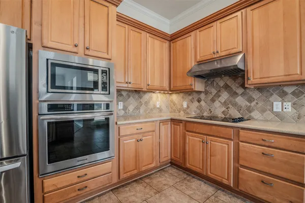 $389,000 | 34 Sovereign Way, Conroe, TX 77384