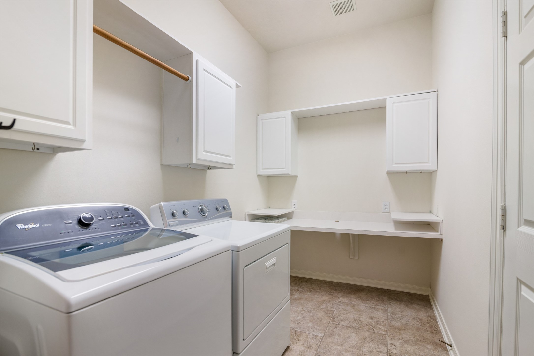 34 Sovereign Way Conroe, TX 77384 - Photo 24 of 49