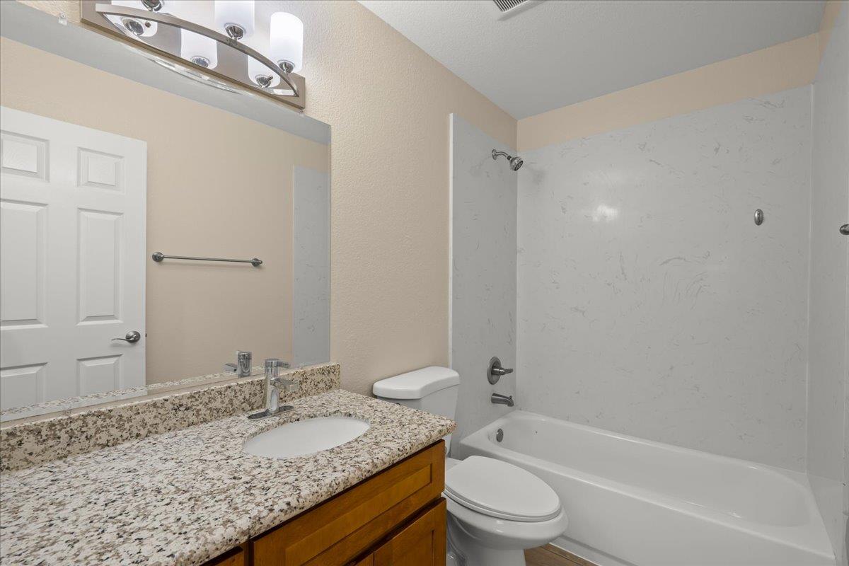 16424 Foothill Boulevard Castro Valley, CA 94578 - Photo 17 of 24