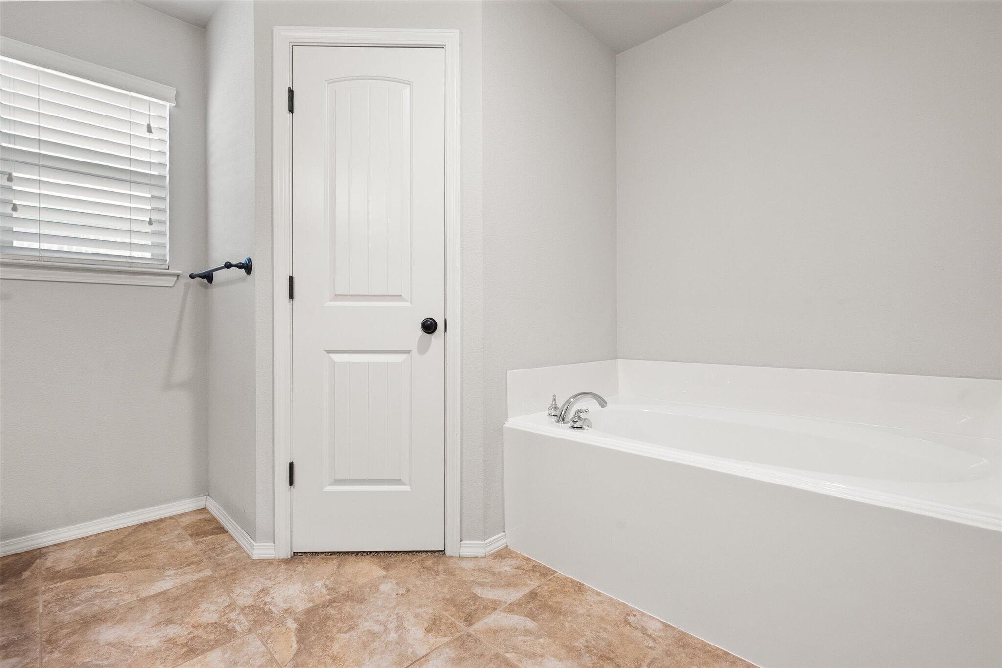 3007 111th Street Lubbock, TX 79423 - Photo 20 of 32 10-3007 111th St8937