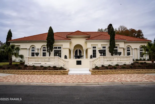 $2,950,000 | 103 Riverbriar Road, Lafayette, LA 70503