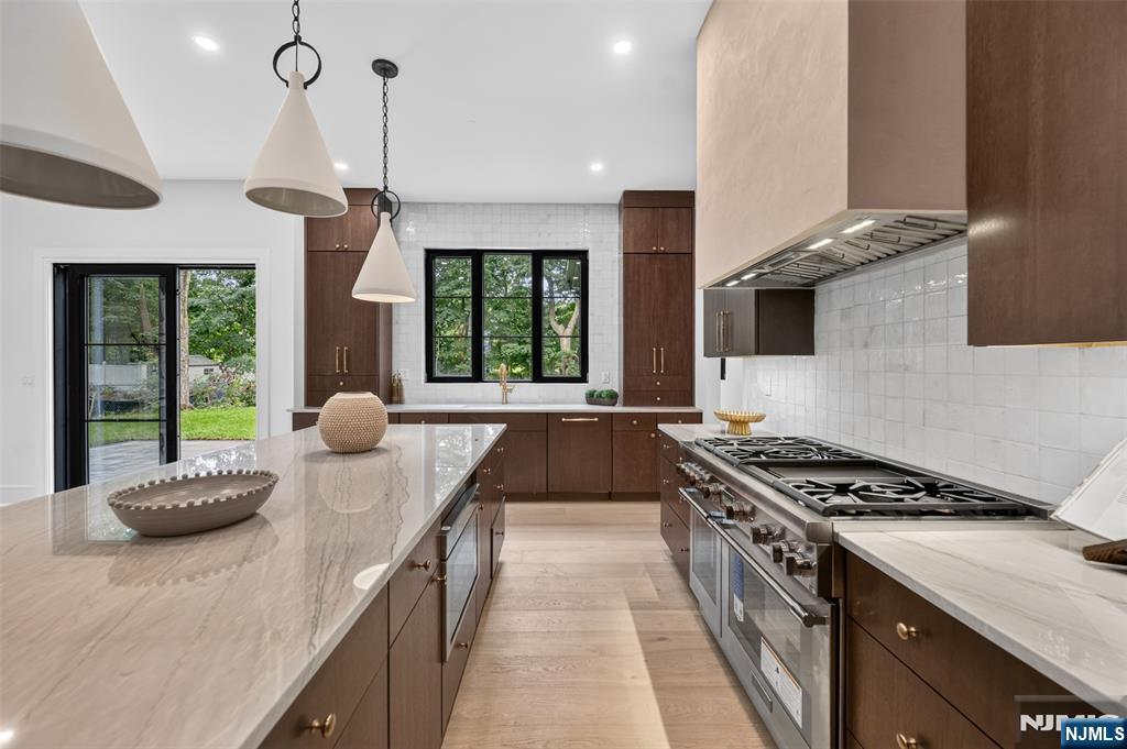 134 Morningside Road Paramus, NJ 07652 - Photo 15 of 47 Gallery Image 15