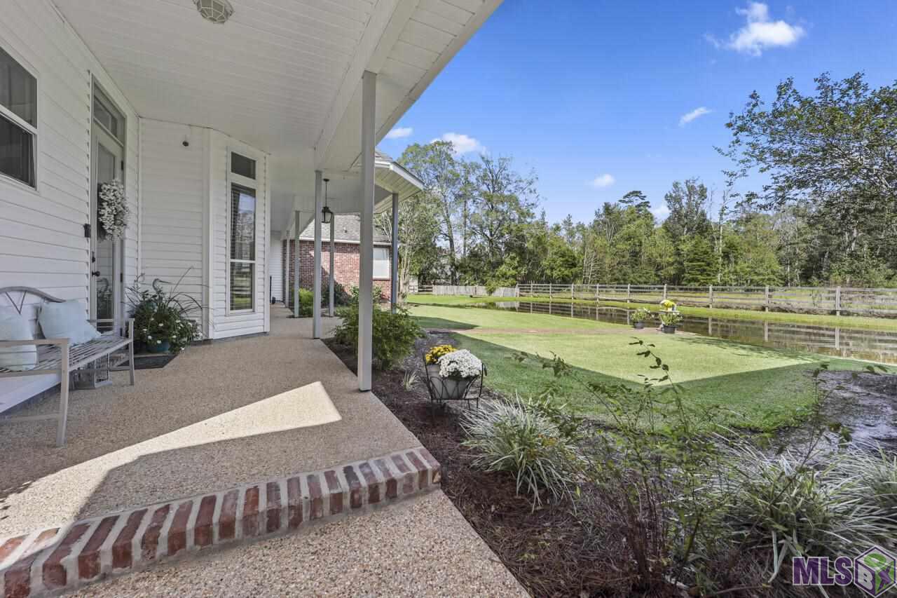 25680 Oak Hill Road Denham Springs, LA 70726 - Photo 8 of 27 Gallery Image 8