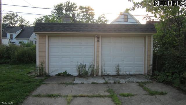 3550 Chelton Road Cleveland, OH 44120 - Photo 9 of 10