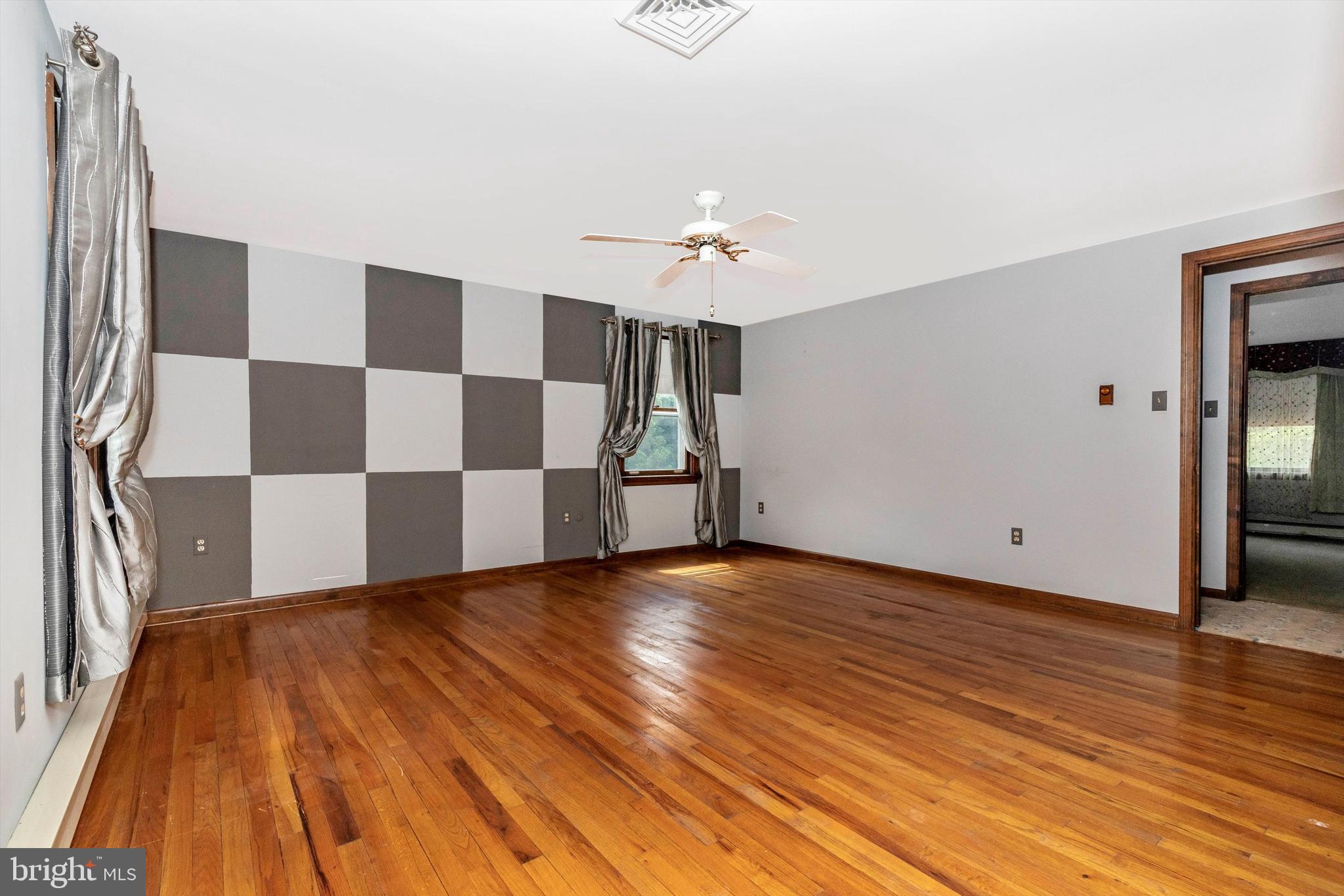 136 Union Road Coatesville, PA 19320 - Photo 44 of 71 2nd bedroom