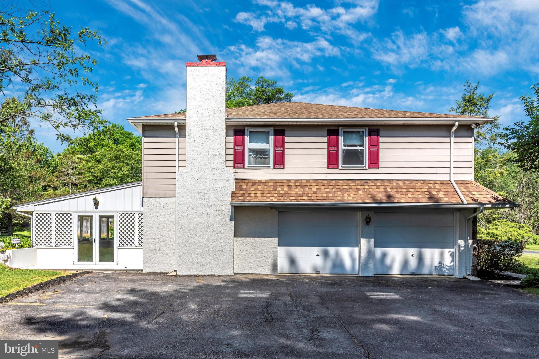 136 Union Road Coatesville, PA 19320 - Photo 60 of 71 garage view