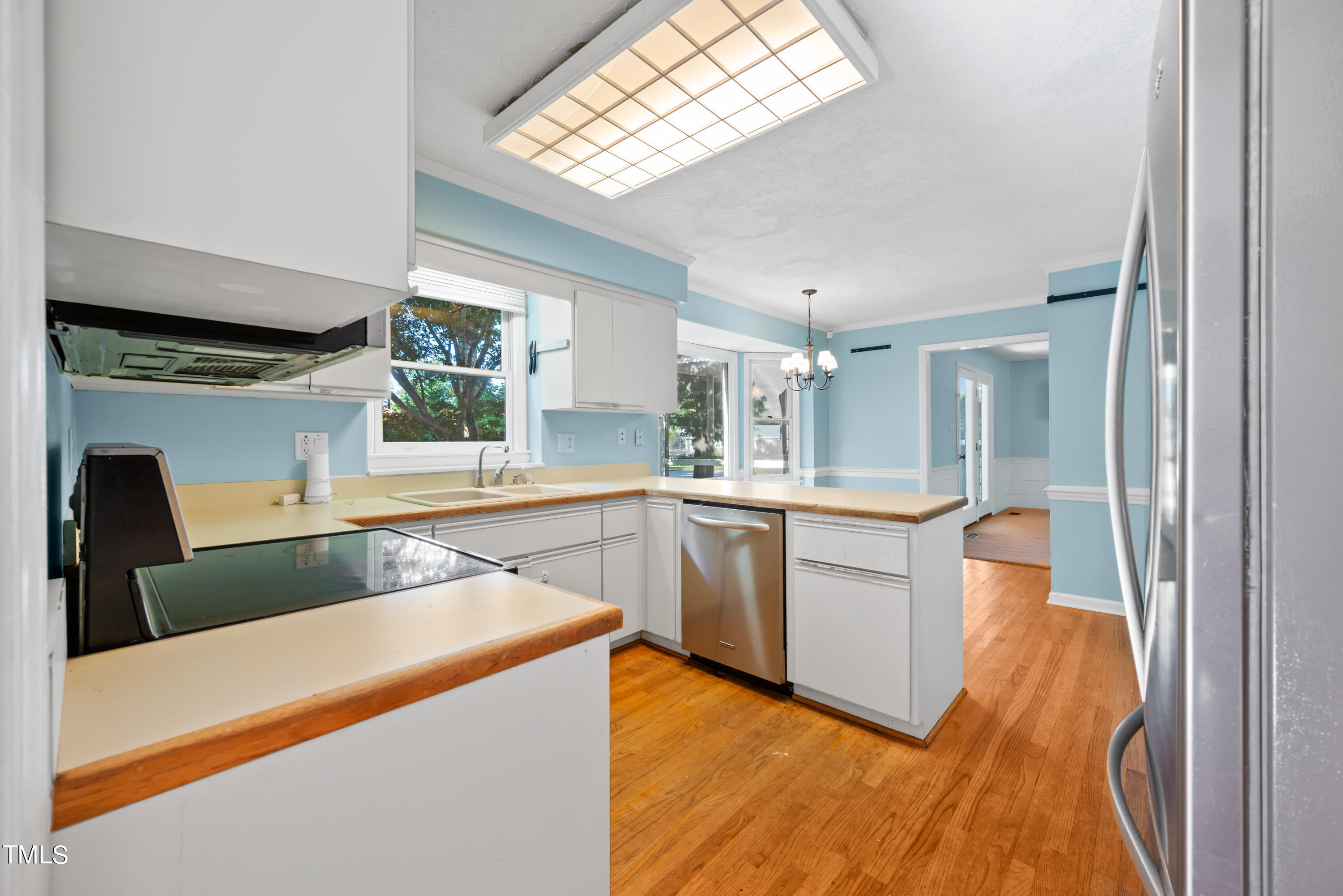 2725 Scottsdale Lane Raleigh, NC 27613 - Photo 13 of 31 Kitchen