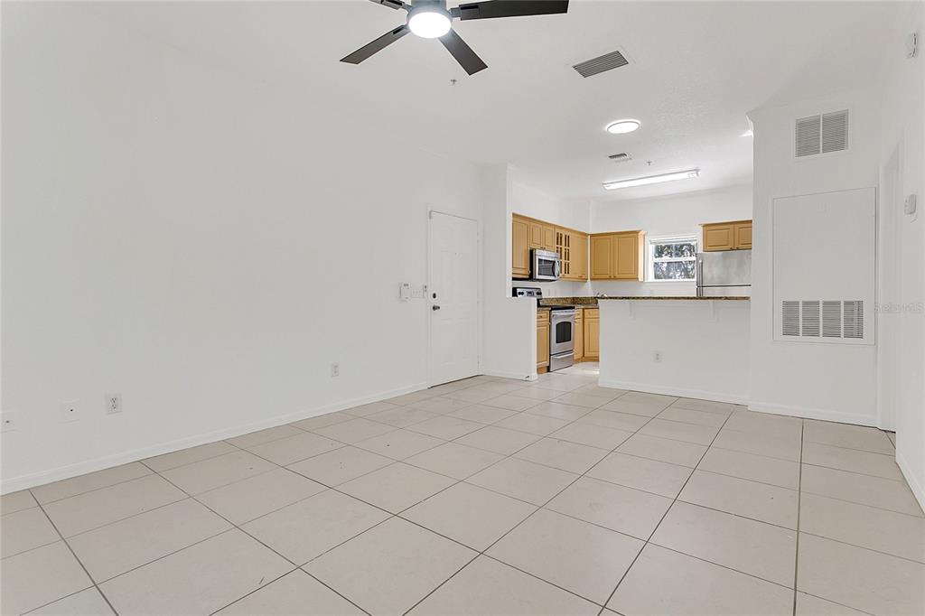 3551 Conroy Road, Unit 122 Orlando, FL 32839 - Photo 6 of 29