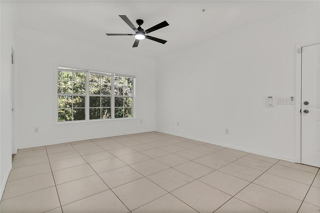 3551 Conroy Road, Unit 122 Orlando, FL 32839 - Photo 10 of 29