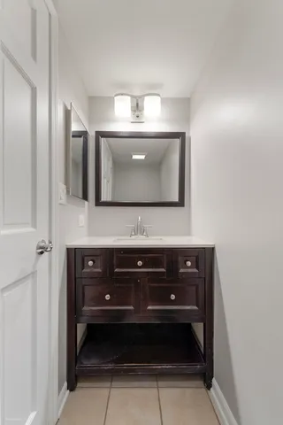 $443,000 | 3290 Johnsbury Court, Aurora, IL 60504