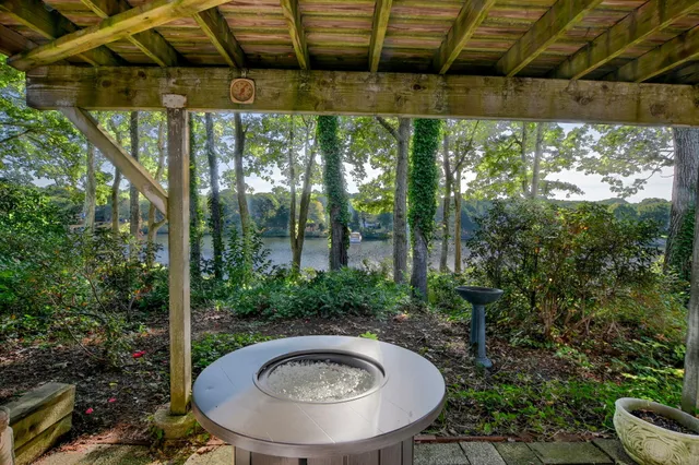 $745,000 | 194 Bayfront Way, Unit 194, Teaticket, MA 02536