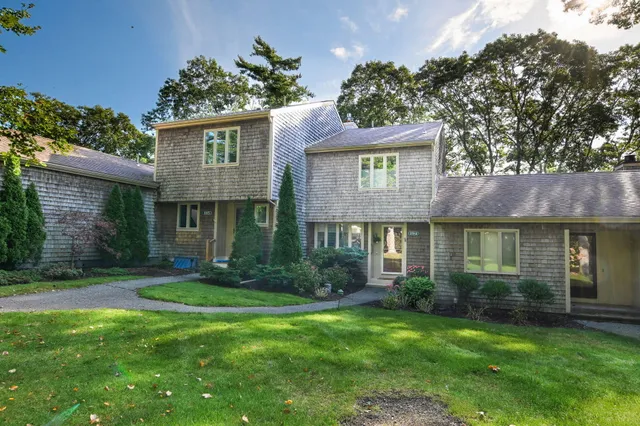 $745,000 | 194 Bayfront Way, Unit 194, Teaticket, MA 02536