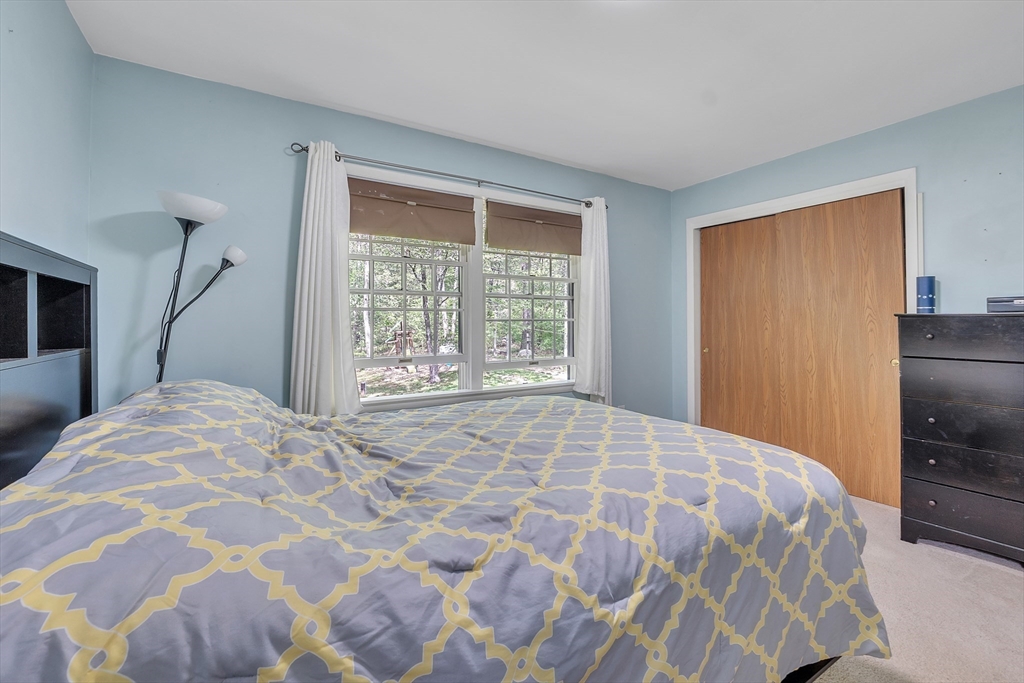 10 Vinton Road Sturbridge, MA 01566 - Photo 12 of 33