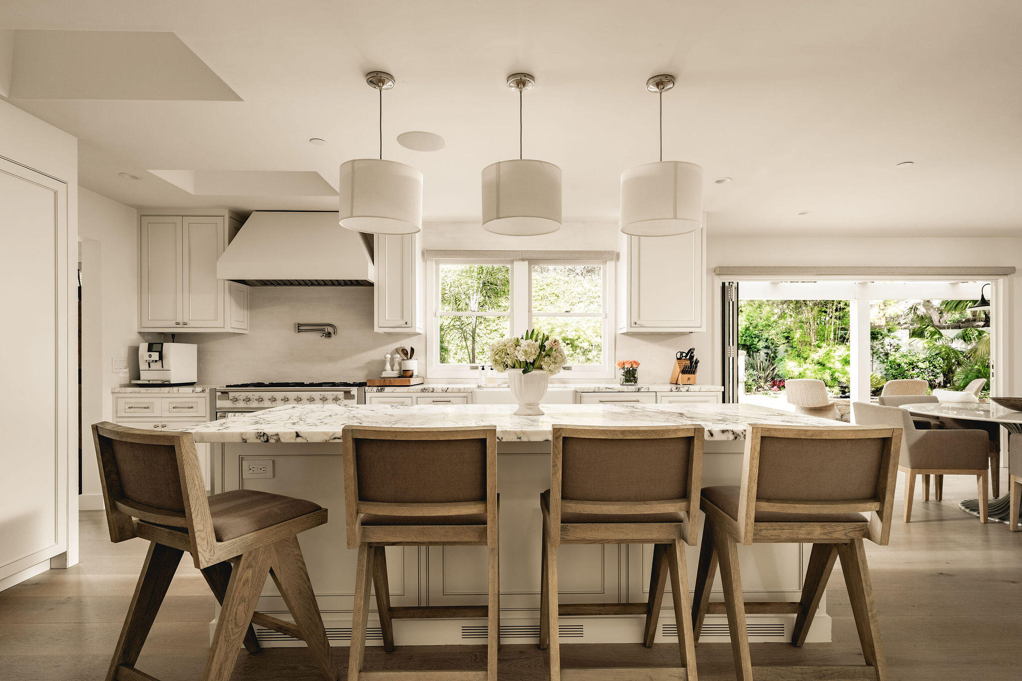 145 Butterfly Lane Montecito, CA 93108 - Photo 15 of 58 JG-145Butterefly-newinterior2-8