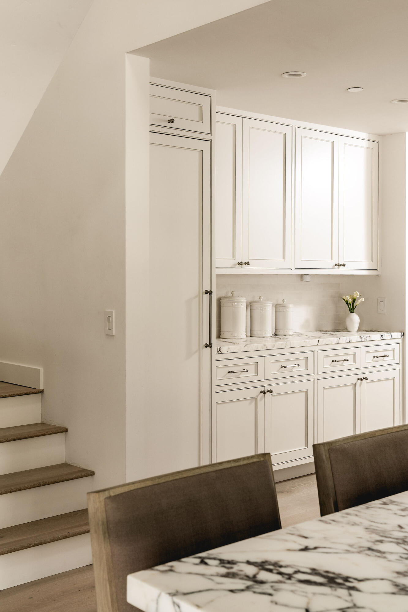 145 Butterfly Lane Montecito, CA 93108 - Photo 17 of 58 JG-145Butterefly-newinterior2-12