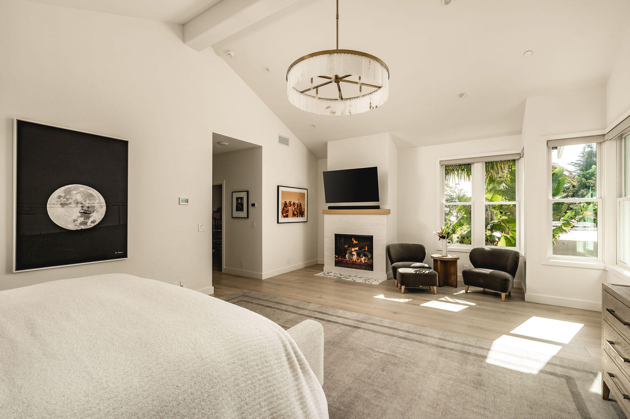 145 Butterfly Lane Montecito, CA 93108 - Photo 26 of 58 JG-145Butterefly-newinterior2-23