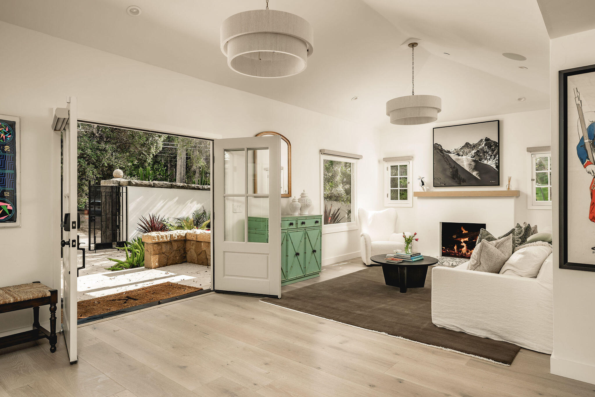 145 Butterfly Lane Montecito, CA 93108 - Photo 5 of 58 JG-145Butterefly-newinterior2-4