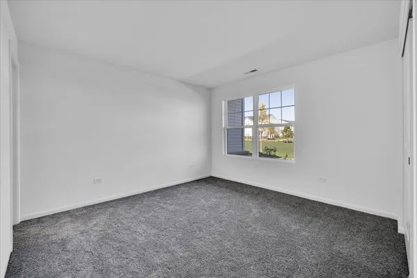 $2,650 | 4303 Chelsea Mnr Circle, Aurora, IL 60504