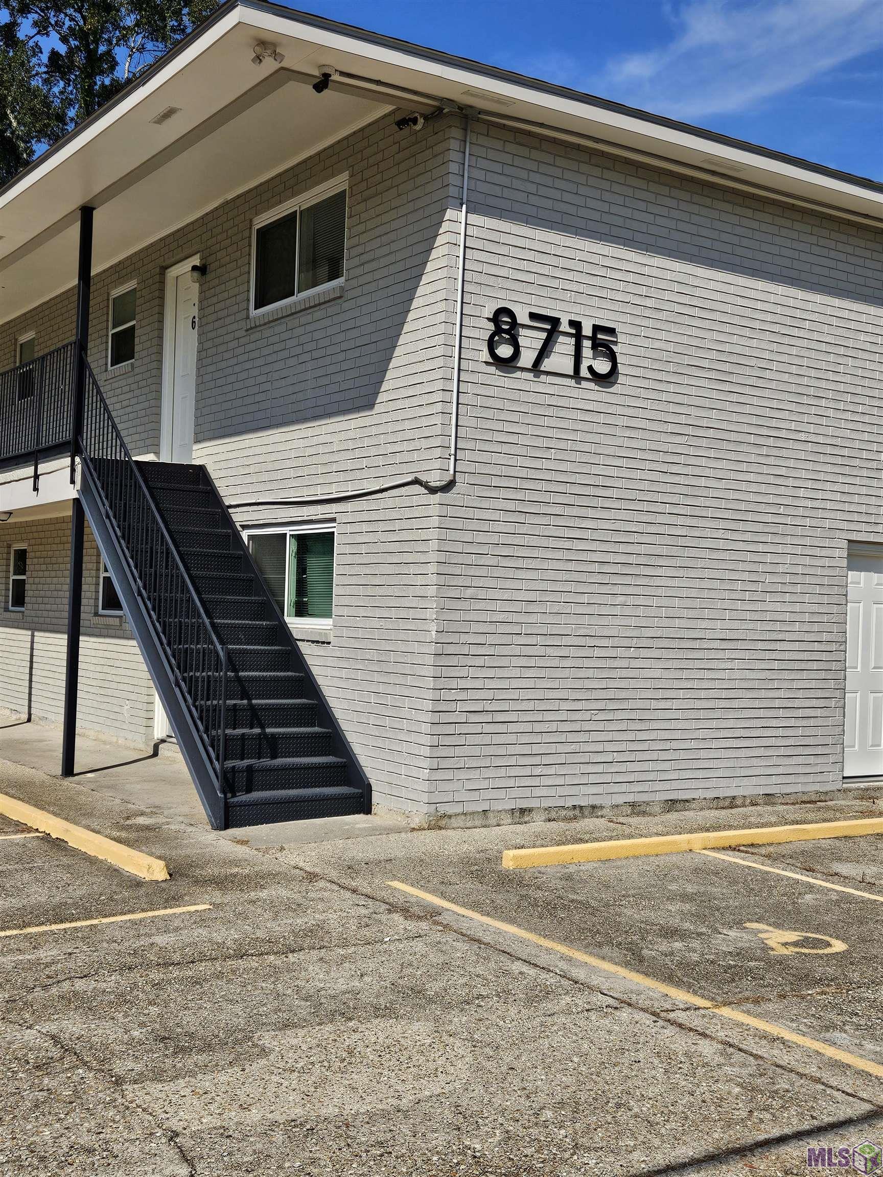 8715 Scenic Highway Baton Rouge, LA 70807 - Photo 1 of 9