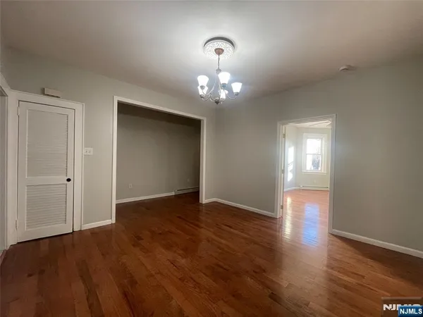 $2,400 | 51 Wilson Avenue, Unit 1L, Kearny, NJ 07032