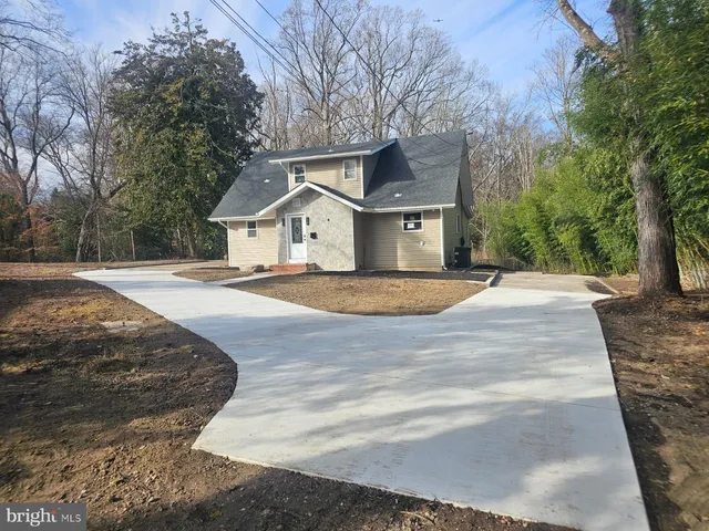 $445,000 | 46 Trenton Avenue, Clementon, NJ 08021