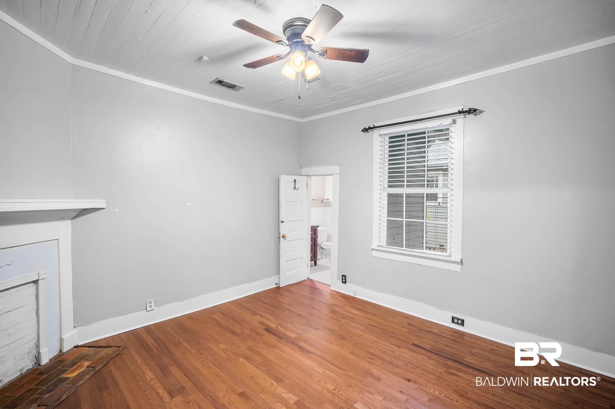 106 Macy Place Mobile, AL 36604 - Photo 14 of 24 Primary Bedroom