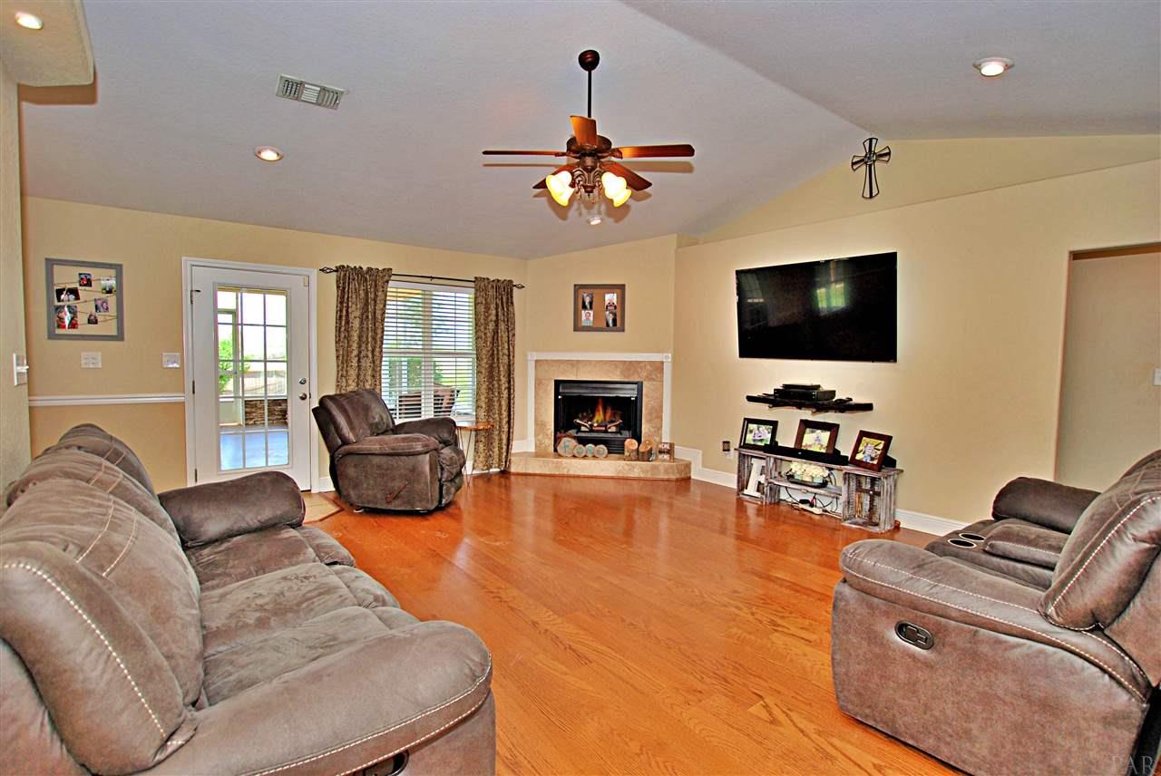 2275 Farm Road Jay, FL 32565 - Photo 8 of 26