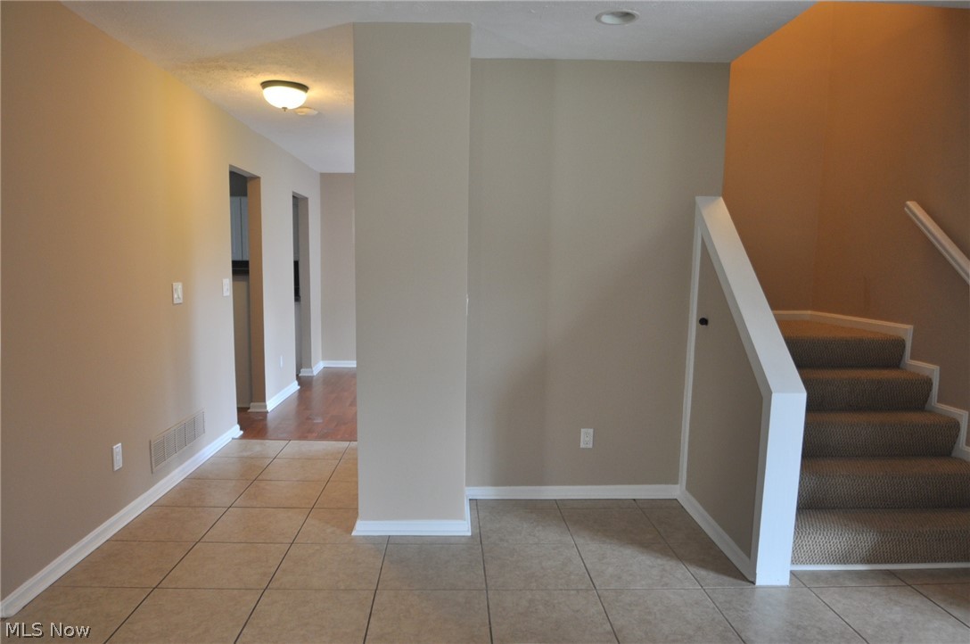 25030 Tryon Road Bedford, OH 44146 - Photo 1 of 12 Gallery Image 1