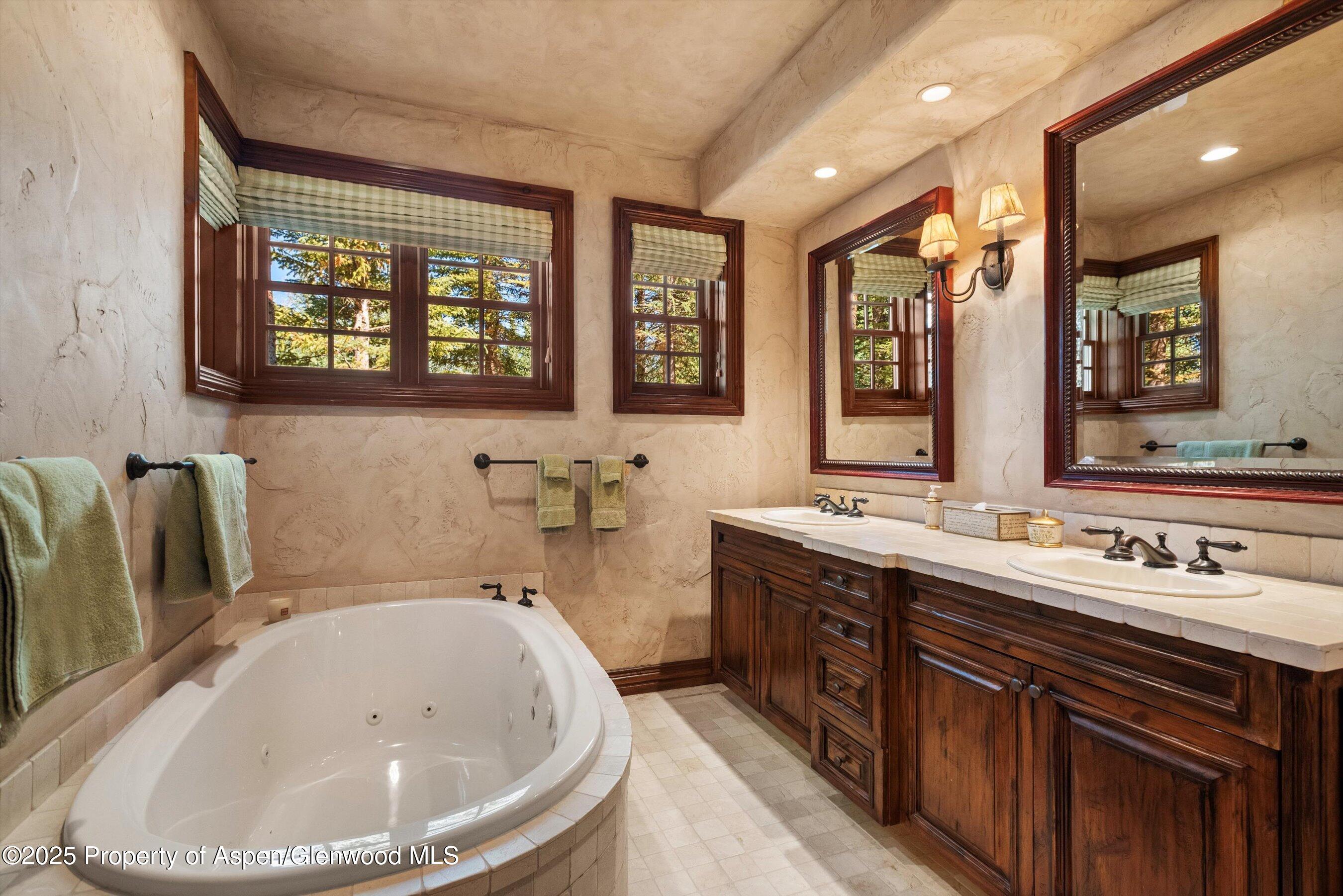 81 Spruce Ridge Lane Snowmass Village, CO 81615 - Photo 30 of 49 Guest Primary Bathroom