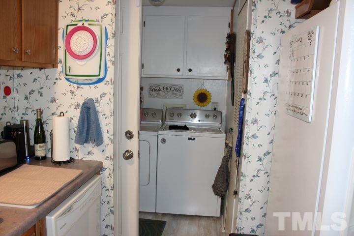 141 Waters Edge Road Henderson, NC 27537 - Photo 5 of 30