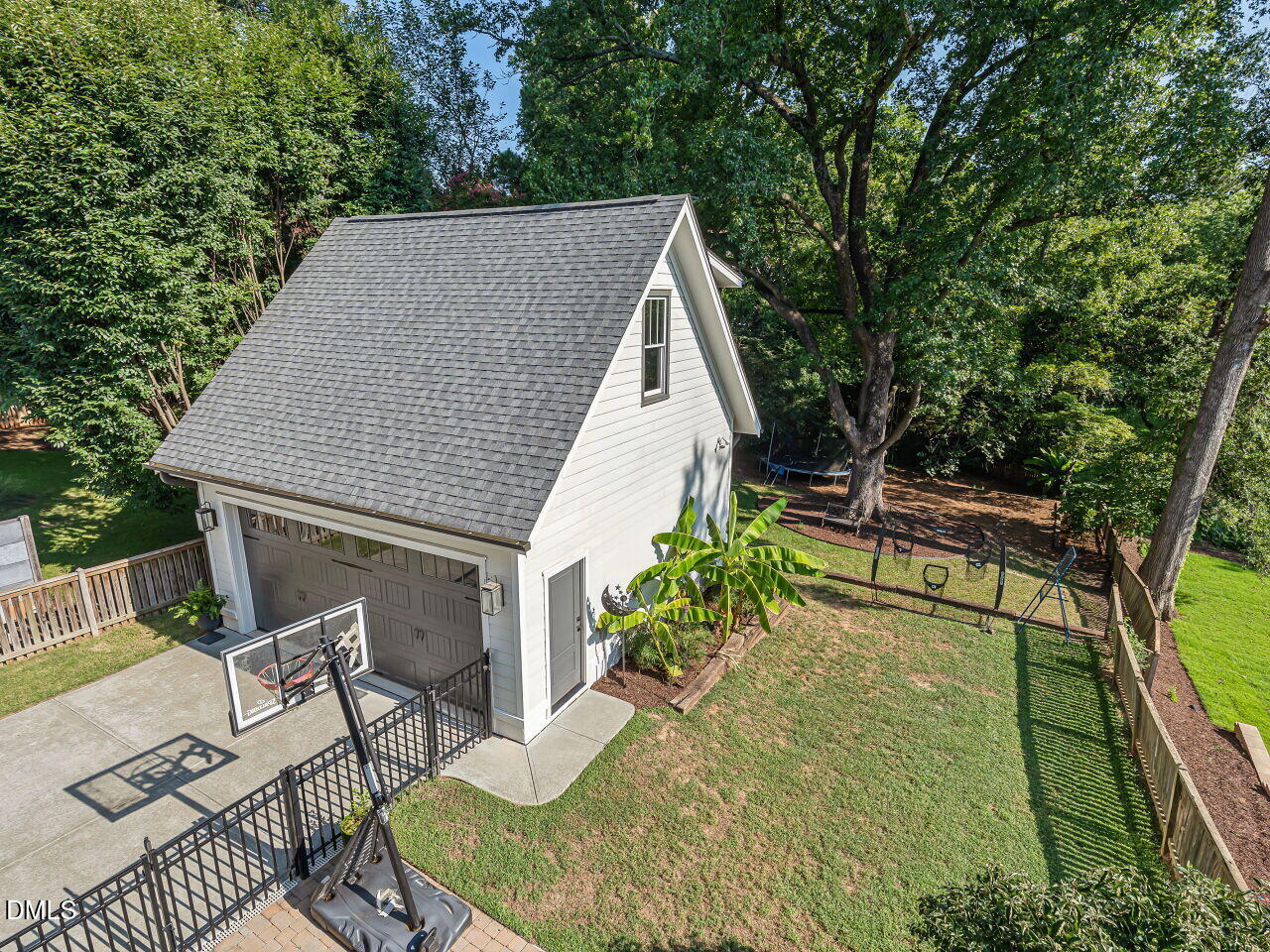 1712 Bickett Boulevard Raleigh, NC 27608 - Photo 33 of 40 033-1280x960-view-from-primary