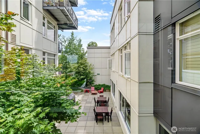 $315,000 | 15100 6th Avenue Southwest, Unit 312, Burien, WA 98166