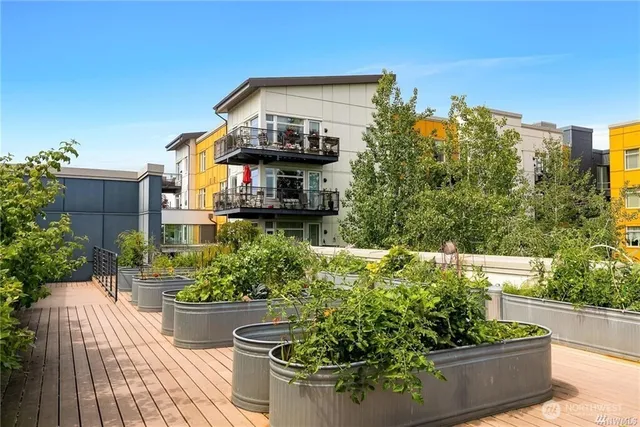 $315,000 | 15100 6th Avenue Southwest, Unit 312, Burien, WA 98166