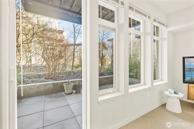 $315,000 | 15100 6th Avenue Southwest, Unit 312, Burien, WA 98166